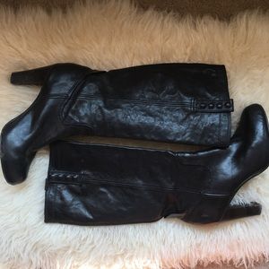 Frye Boots 💕